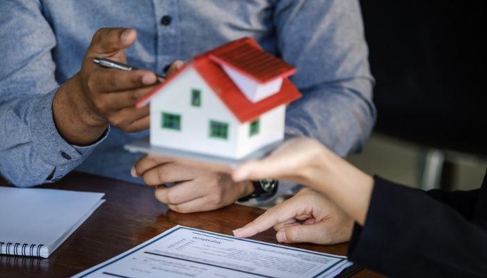 „Jak obniżyć ratę kredytu – kilka scenariuszy”