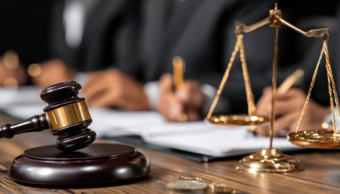 Kiedy sąd może odmówić wpisu do księgi wieczystej? Praktyczne przykłady